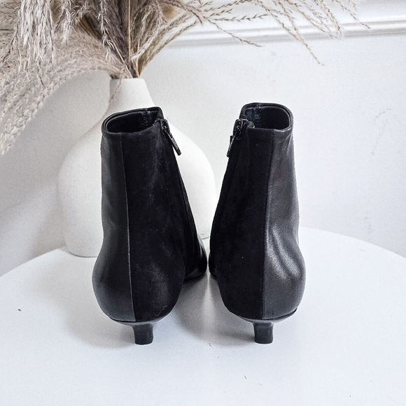 Toteme The slim 35mm leather ankle boots - Picture 6 of 14